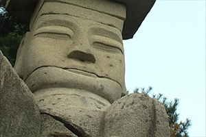 파주 용미리 석불입상